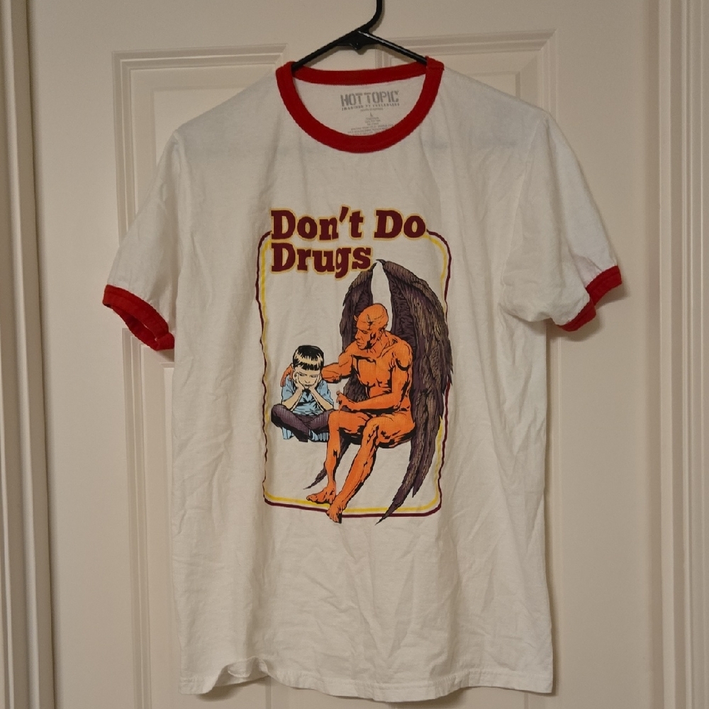 Hot Topic White and Red 'Don't Do Drugs' Graphic Tee